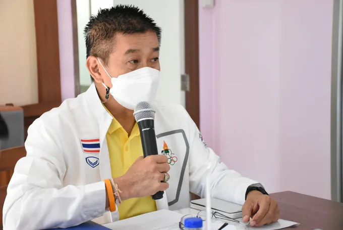 "ผู้ว่าฯตรัง" สั่งติดตามสถานการณ์การแพร่ระบาดของโควิด-19 ใกล้ชิด