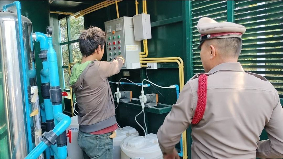 แกะรอยกล้องวงจรปิด ตร.ลานสักรวบโจรลักตัดสายไฟ หลบซ่อนในป่า ทำแผน 10 จุด 