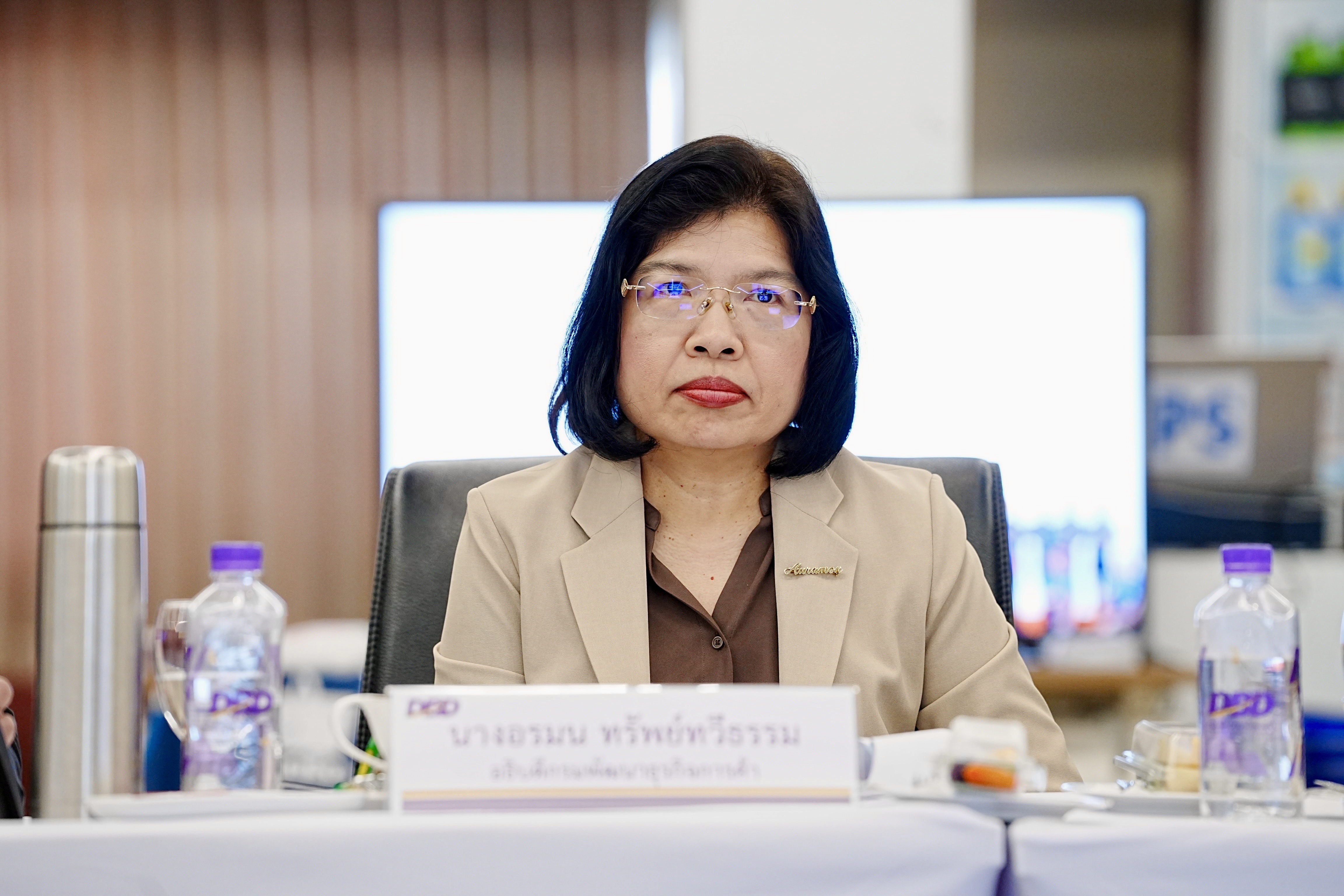 "พาณิชย์" ลั่นเอาผิดตั้งบริษัทผีหลอกประชาชน-แจ้งที่ตั้งเท็จ เร่งคุมกำเนิดบัญชีม้านิติบุคคลจนกว่าจะสูญพันธุ์