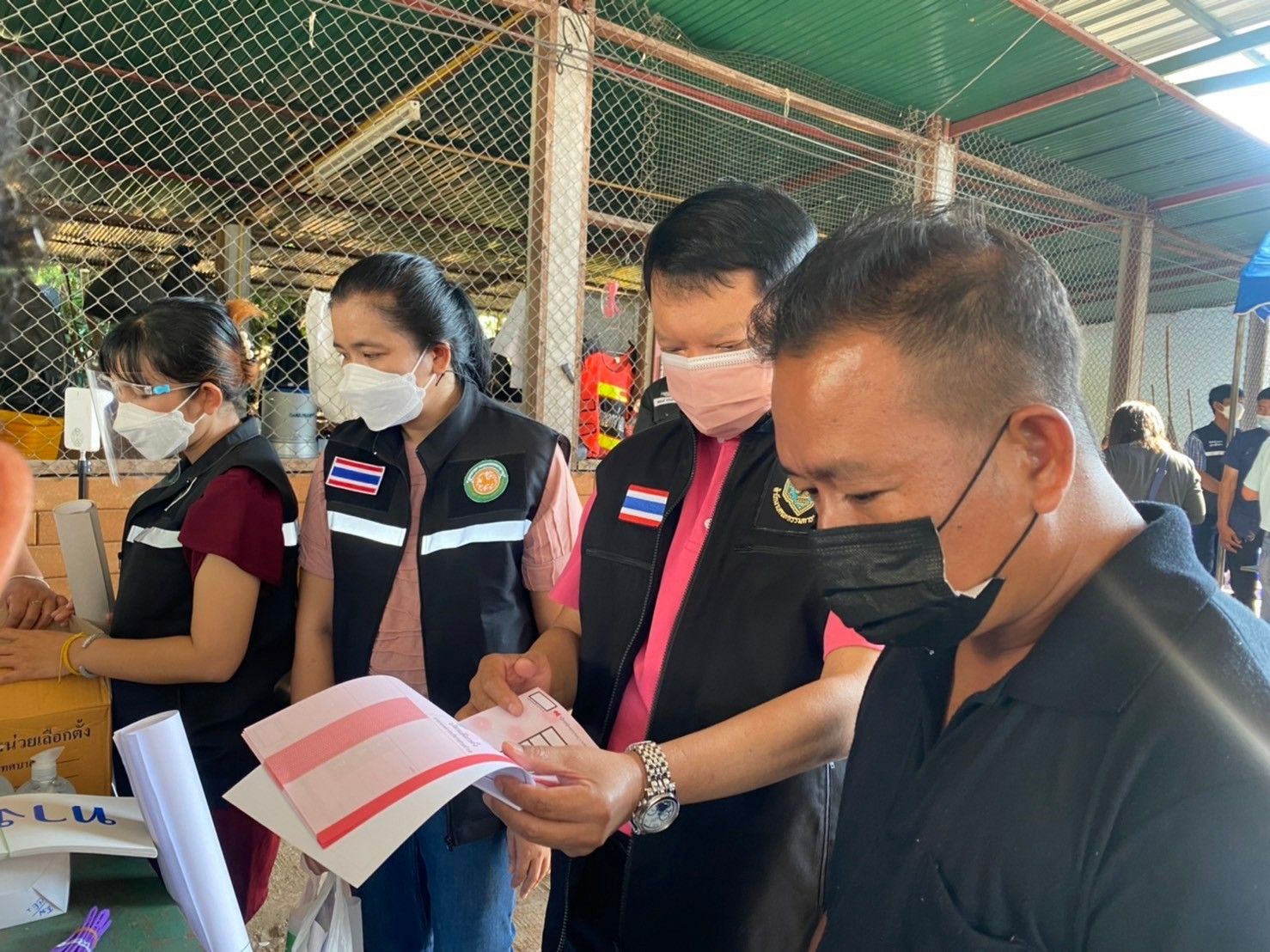"ฐิติเชฏฐ์" นำคณะกกต. ลงพื้นที่แม่ฮ่องสอน ตรวจความพร้อมก่อนเลือกตั้งอบต.พรุ่งนี้