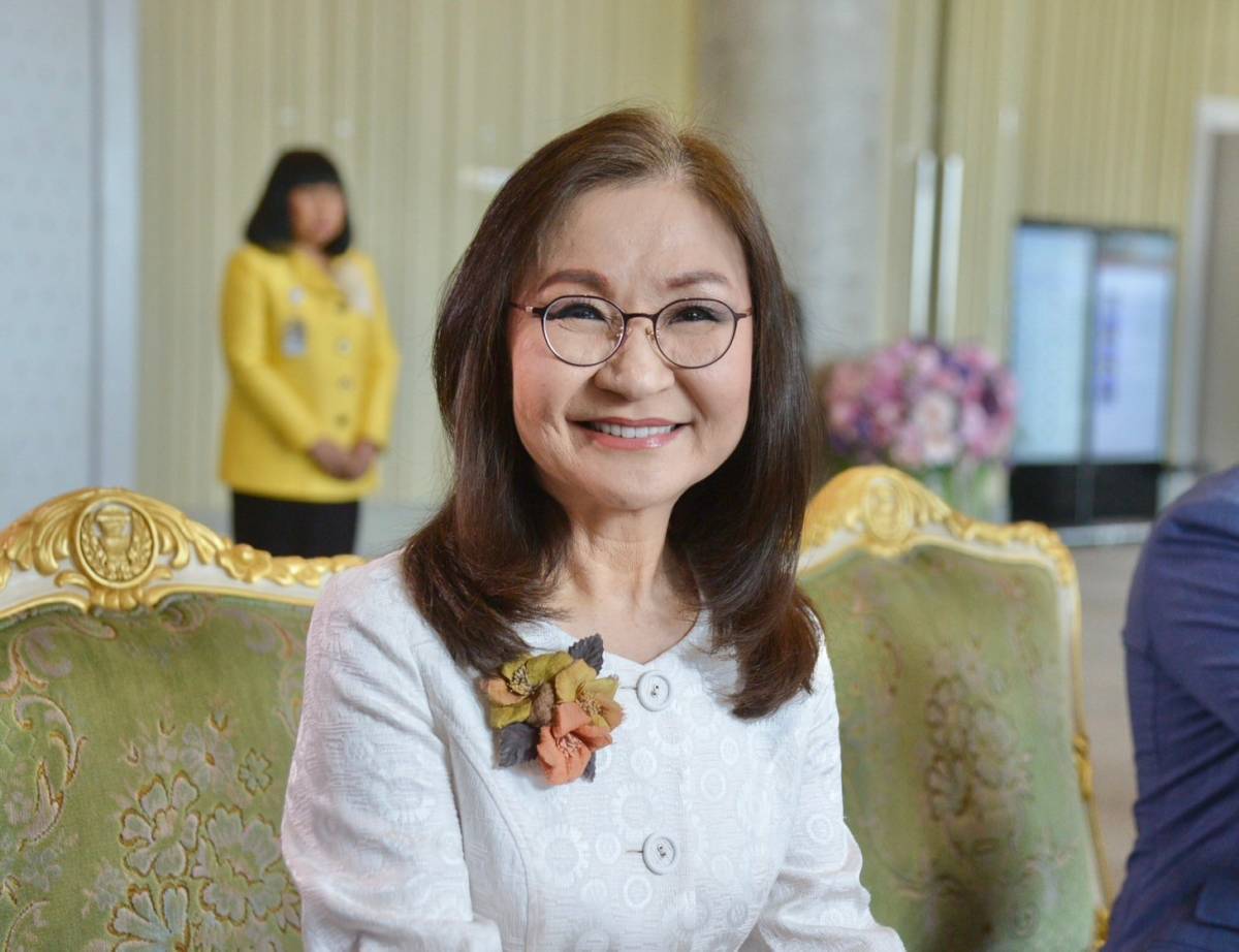 มติ "สว.พันธุ์ใหม่" ส่ง "นันทนา" ชิงปธ.วุฒิ "แล-อังคณา" สู้รองปธ. "ประภาส" ขอ "สายน้ำเงิน" ให้โอกาสผู้หญิง
