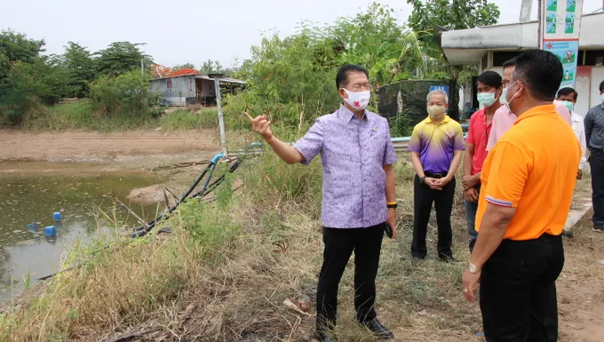 คนชายขอบเมืองโคราชกว่า 3 พันคน ขาดน้ำกินน้ำใช้นาน 10 วัน พ่อเมืองลงพื้นที่แก้ปัญหาเดือดร้อน