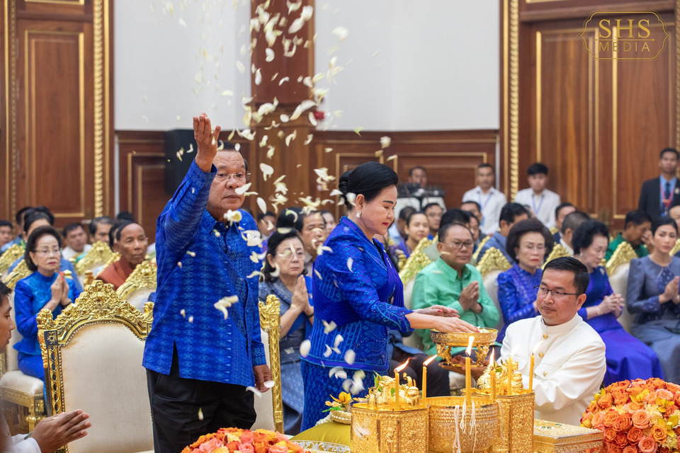 สยบข่าวลือ ! "ฮุน เซน" ปรากฎตัวพร้อม "บุน รานี" ร่วมพิธีเปิดอาคารวุฒิสภาแห่งใหม่ หลังมีข่าวป่วยหนัก 