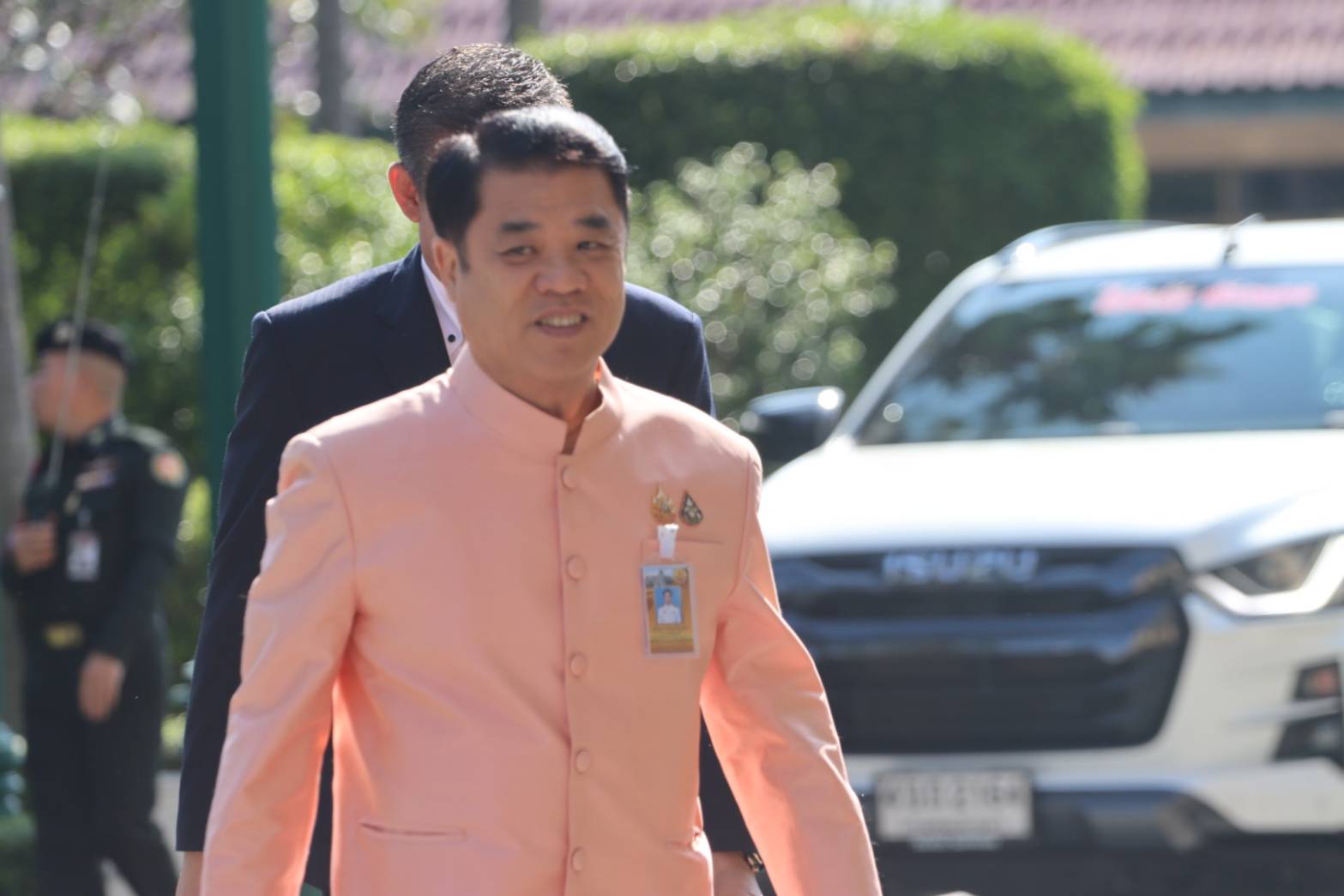 "สุริยะ" เตรียมเรียก "กรมขนส่งทางบก-รฟท." ประชุมแก้ไขปัญหาขยะรอบสถานีขนส่งหมอชิต 