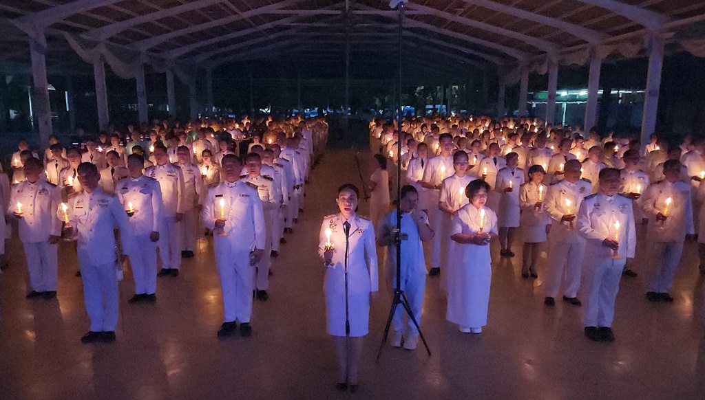 พสกนิกรอำเภอคลองหลวง ร่วมจุดเทียนถวายพระพรชัยมงคลเฉลิมพระเกียรติ "พระพันปีหลวง"