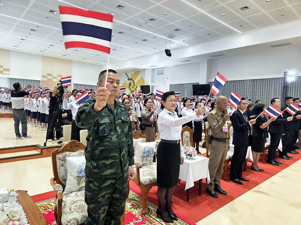 “แม่ทัพกุ้ง” ถ่ายทอดประสบการณ์รับใช้ชาติ ปลุกจิตสำนึกรักแผ่นดินสู่เยาวชน 
