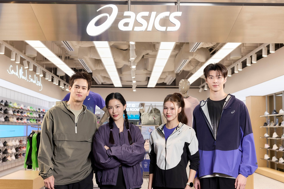 ASICS เปิดตัวสโตร์โฉมใหม่ที่ ชั้น 3 เซ็นทรัลเวิลด์  พร้อมรองเท้า ASICS SportStyle 2 รุ่นคอลแลปส์ใหม่ล่าสุด