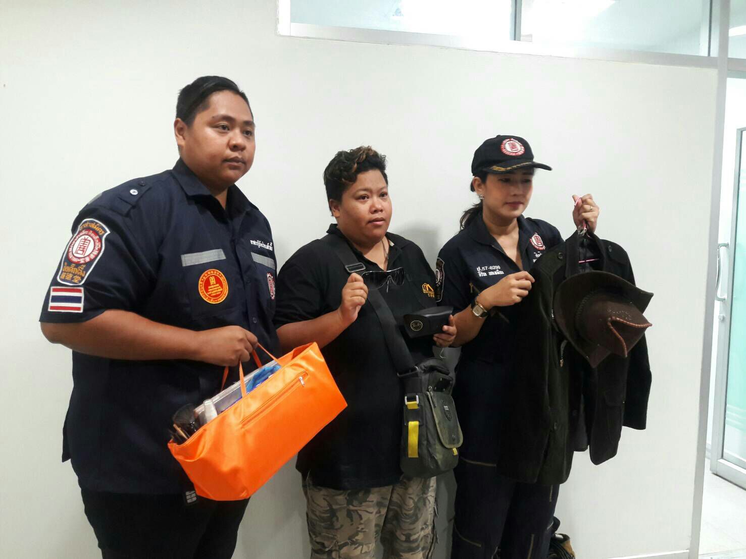 พ่อ "โจ บอยสเก๊าท์" ร่ำไห้รับศพ จัดพิธีบำเพ็ญกุศลวัดสายไหม
