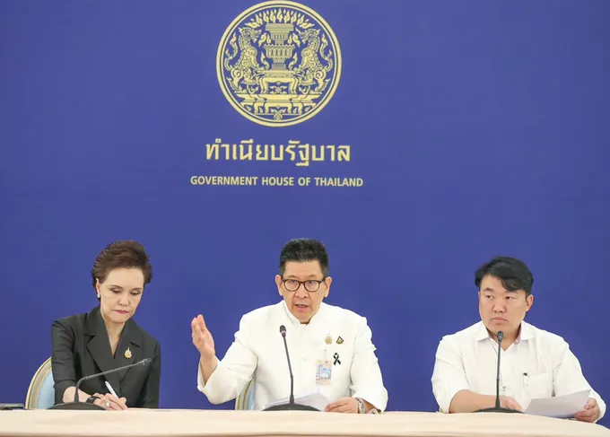 เช็กด่วน! ครม.เคาะ 4 มาตรการสู้วิกฤตน้ำมันแพง! แจกเงิน-อุดหนุนทั่วประเทศ เยียวยาประชาชน ขนส่ง เกษตรกร
