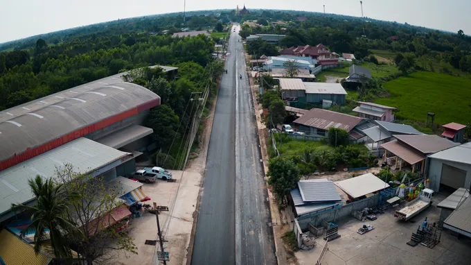 ชาวพระลับได้เฮ ถนนลาดยางเชื่อมเลี่ยงเมือง-บ้านผือ-ดอนหัน คาด 1 สัปดาห์แล้วเสร็จ