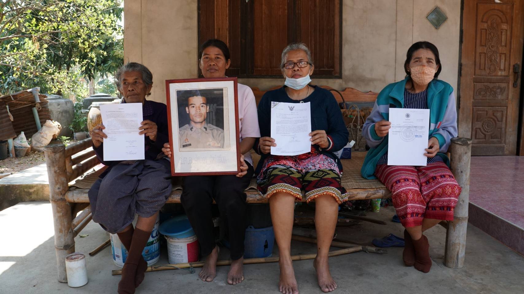 บุรีรัมย์​โผล่อีก แม่เฒ่า 89 ถูกเรียกเบี้ยคนชราคืนย้อนหลัง 1.2 แสนบาท​ เหตุซ้ำซ้อนบำนาญ​ลูกชายยันไม่เคยรู้  