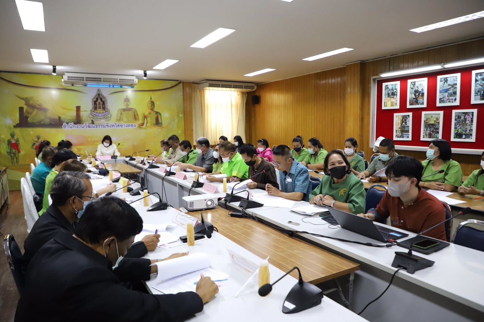 จังหวัดอ่างทอง ประชุมคณะกรรมการคัดเลือก "1 จังหวัด 1 เมนู เชิดชูอาหารถิ่น" ประจำปี 2566 
