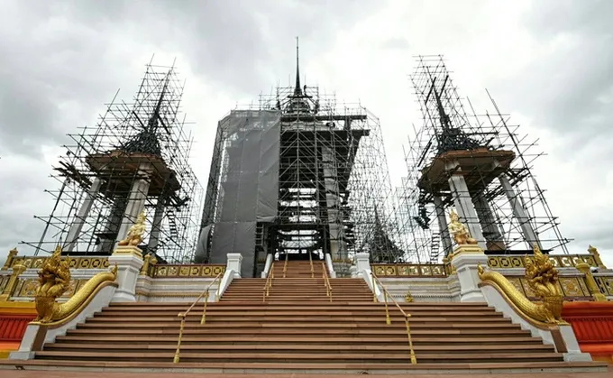 ก่อนถึงงานพระราชพิธีฯ งานสร้างพระเมรุมาศ ร.9