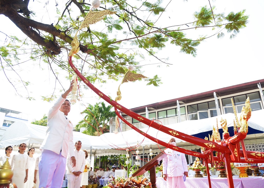 เกษตรฯ จัดพิธีบวงสรวง "คันไถ" งานพระราชพิธีพืชมงคล 2567