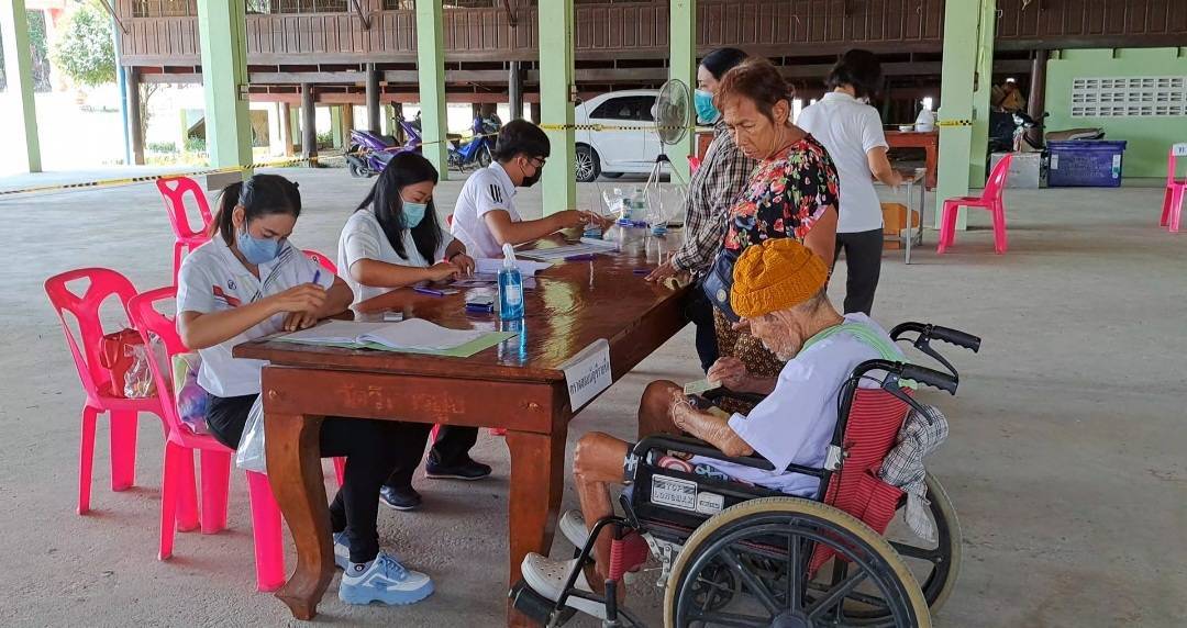 คุณตา 5 แผ่นดินมาใช้สิทธิที่ราชบุรี บรรยากาศคึกคักเลือกตั้ง ส.ส.