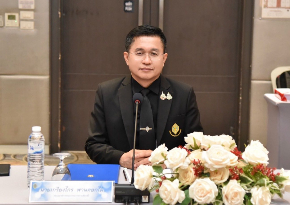 กกต.ลุยจัดดีเบตประชามติ จับสลากพรรคเห็นต่าง กลุ่มละ 5 พรรค ประชันเวทีเดียวกัน มั่นใจข้อมูลพอให้ประชาชนตัดสินใจ