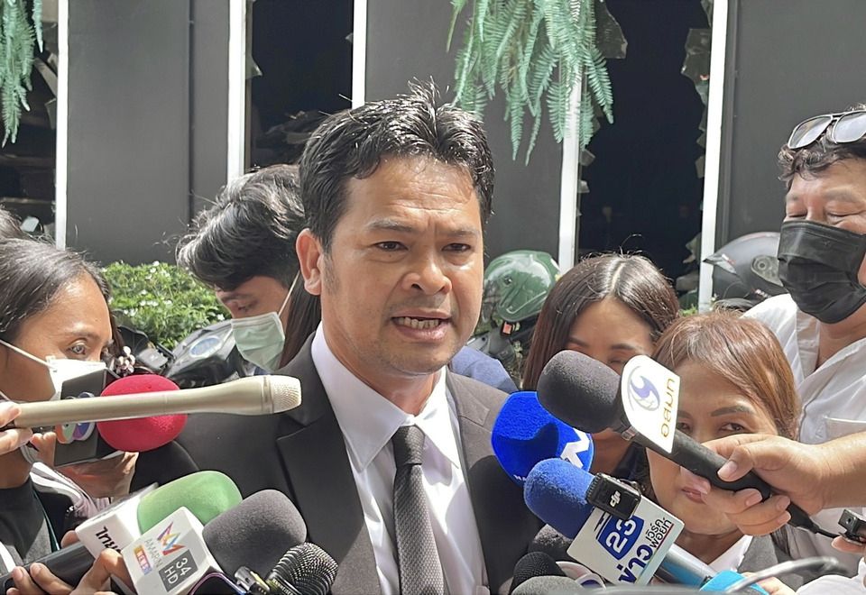 "สภาทนายความ" ลงพื้นที่เหตุเพลิงไหม้ พร้อมให้ความช่วยเหลือด้านกฎหมาย "คนเจ็บ-ญาติผู้เสียชีวิต" 