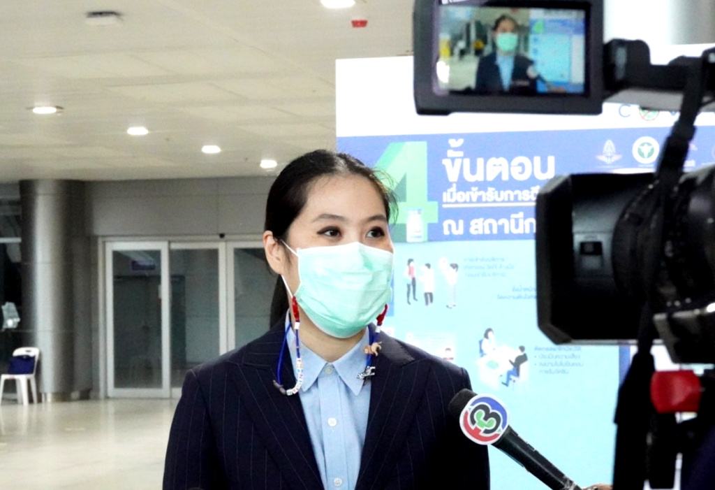 "ธณิกานต์" ยันไม่มีผู้ใหญ่ล็อกโควต้าวัคซีนให้ ช่วยคนเขตบางซื่อ-ดุสิตลงทะเบียนตามระบบ