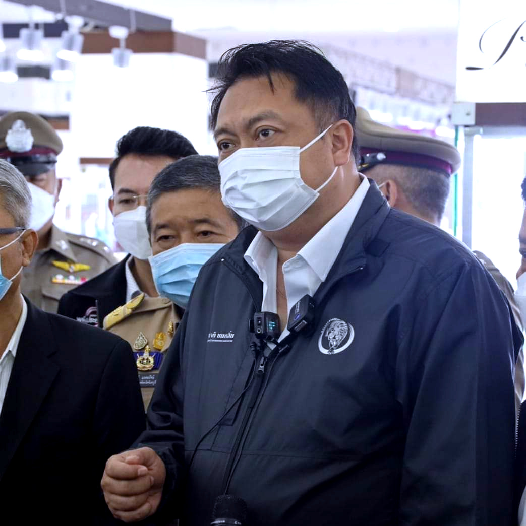 "สุชาติ" โพสต์ "อยู่ร่วมกันต้องฟังผู้บังคับบัญชา ไม่กระด้างกระเดื่อง"