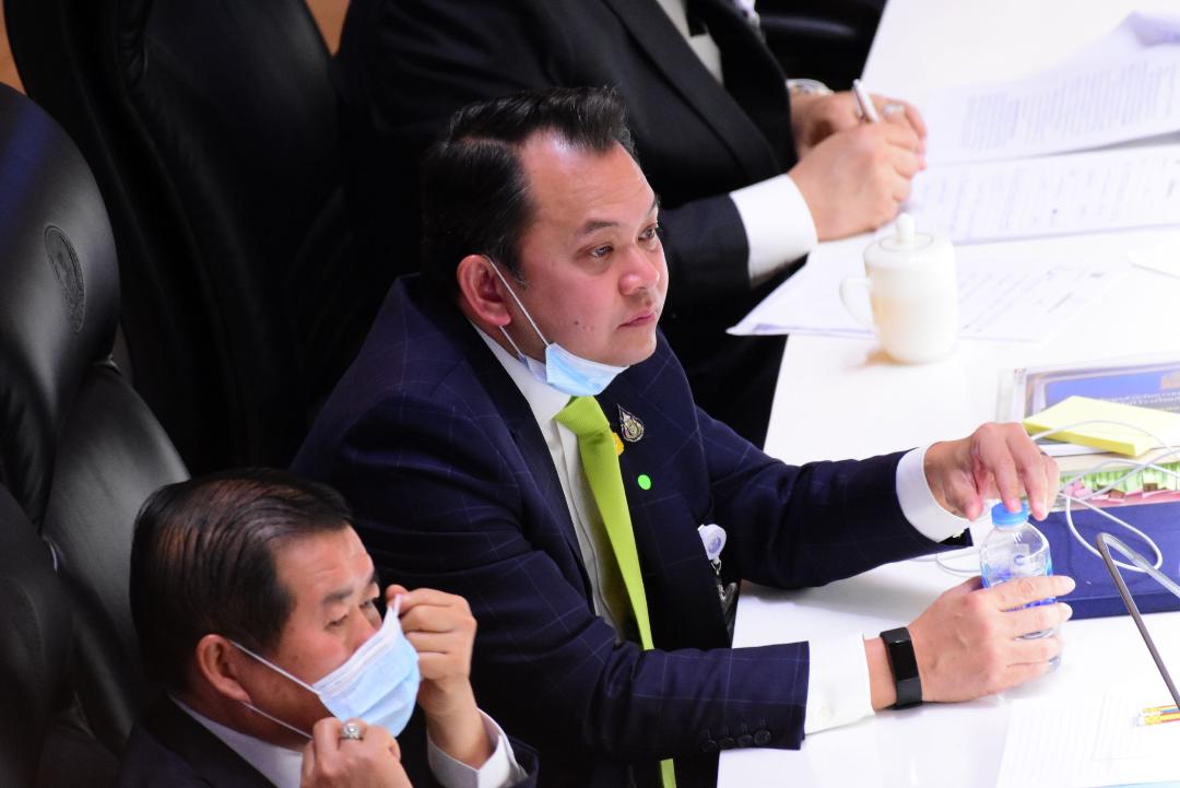 "พรรคเล็ก"ออกฤทธิ์ ! ไม่ไว้วางใจ-งดโหวตอื้อ ทำคะแนน "ครูตั้น" รั้งท้าย