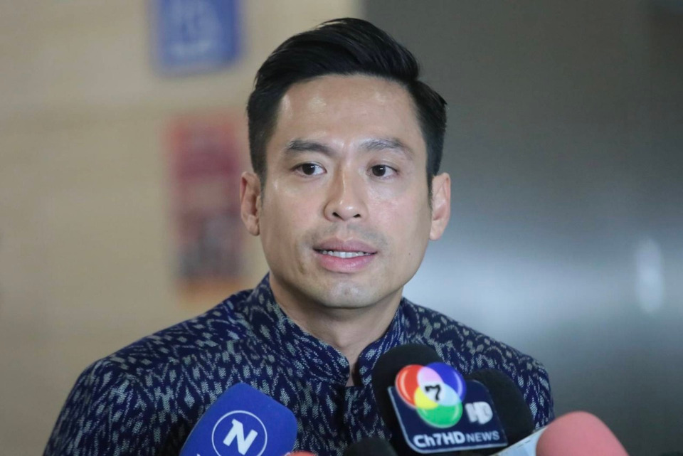 “กรวีร์” ประเดิมหน้าที่ "ประธานวิปรัฐบาล " วอนฝ่ายค้านแจ้งล่วงหน้าเพื่อประสานงานรัฐมนตรีพร้อมตอบกระทู้