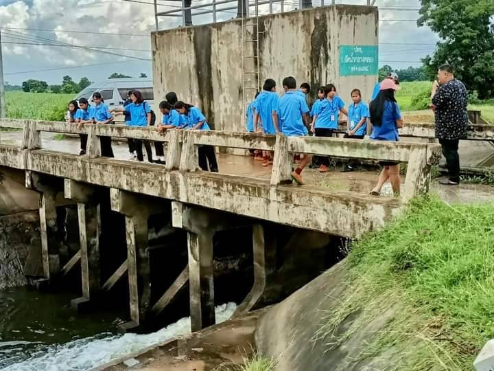 โครงการส่งน้ำและบำรุงรักษาทุ่งสัมฤทธิ์ จัดโครงการฝึกอบรมยุวชลกรเรียนรู้งานชลประทาน ปี 2566 