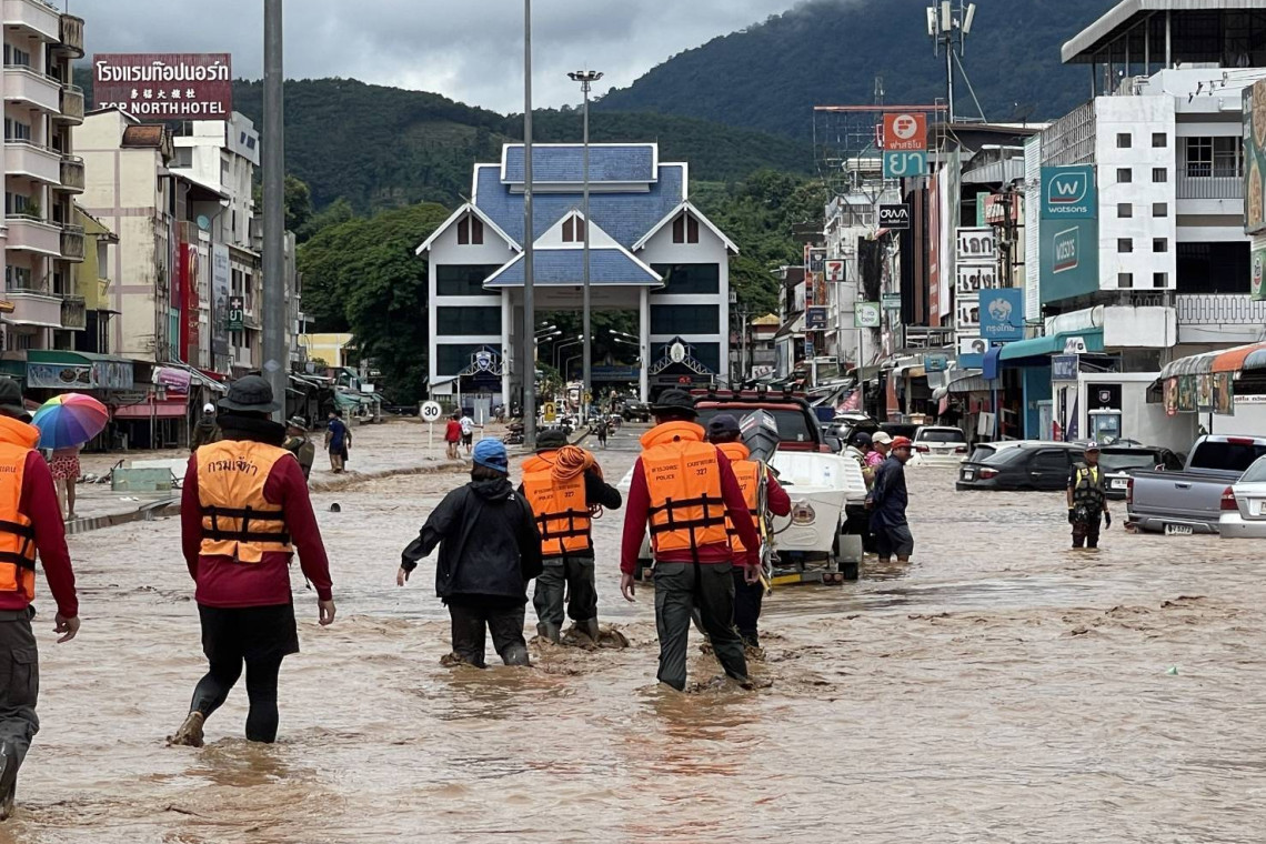 “วราวุธ” ระดม ทีม พม.เชียงใหม่ ช่วยกลุ่มเปราะบางประสบภัยน้ำท่วม