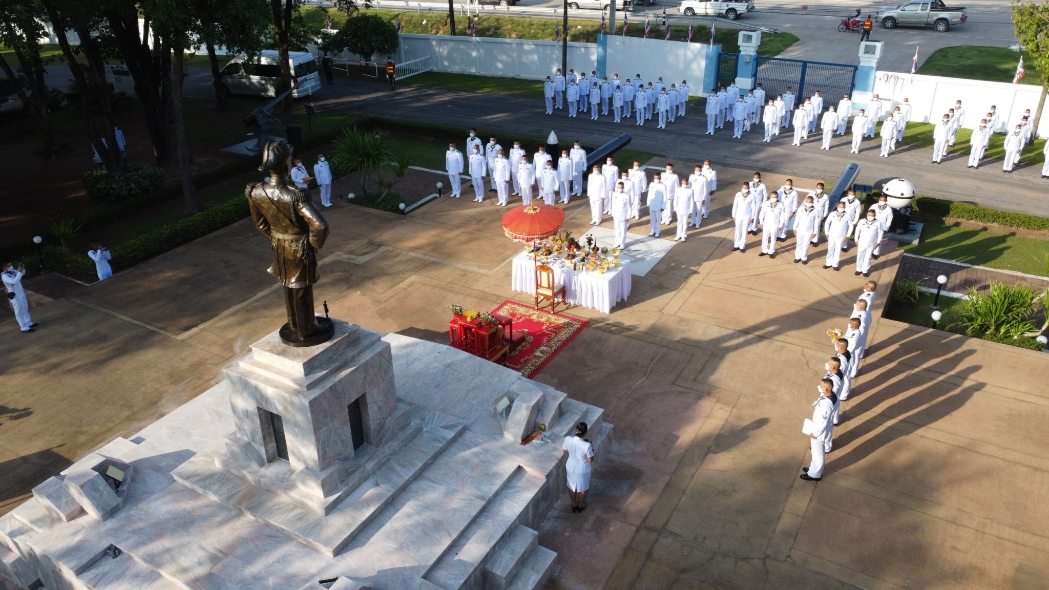 นรข.ร่วมวันอาภากรรำลึกองค์บิดาของทหารเรือไทยครบ 52 ปี