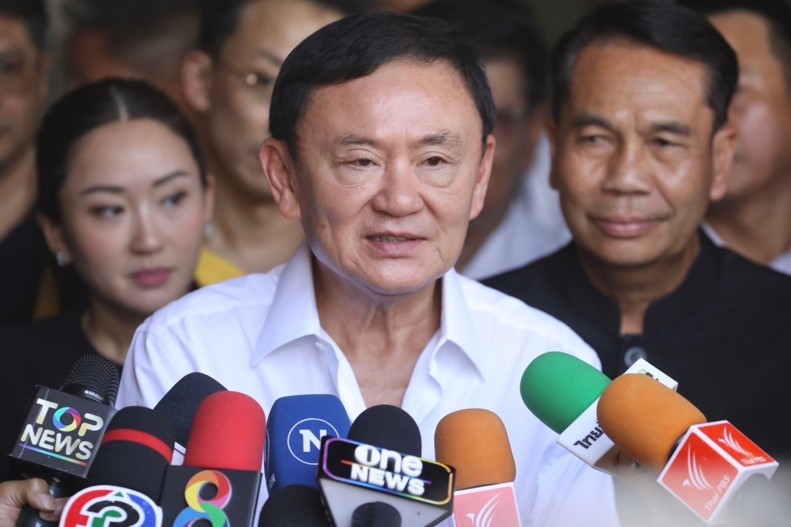 ระเบิดเวลาเพื่อไทย! ถ้า "ทักษิณ" ไม่มาศาลจะงามไส้ แล้วถ้าไปเสนอนิรโทษกรรมย่อมหนักเข้าไปใหญ่