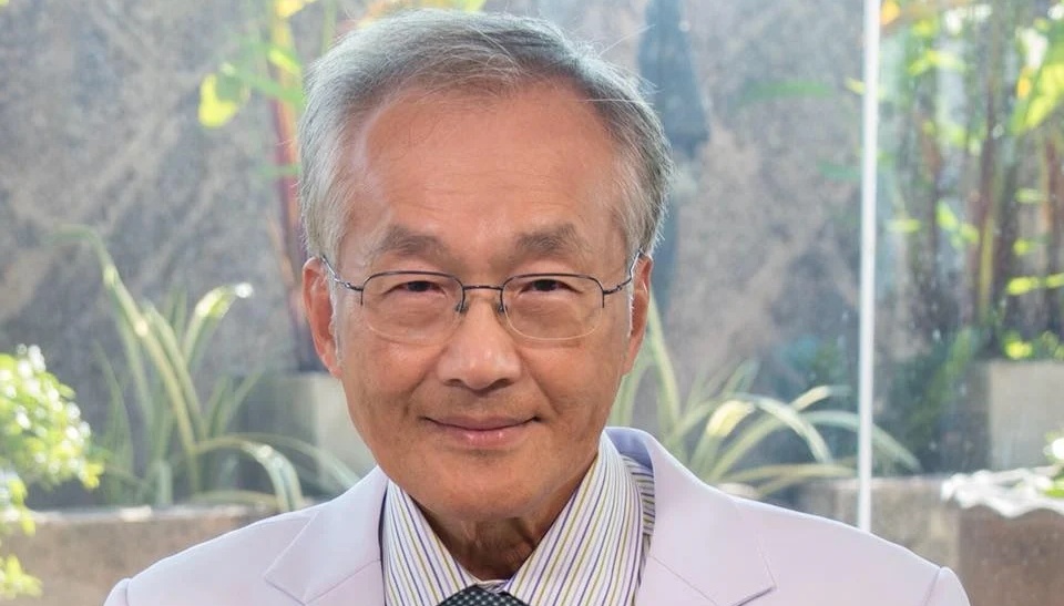 "หมอมนูญ" ยกเคสชายวัย 85 ติดโควิดรอบ 2 อาการแค่เหมือนไข้หวัด ชี้ยังแพร่ง่ายแต่ความรุนแรงลดลง