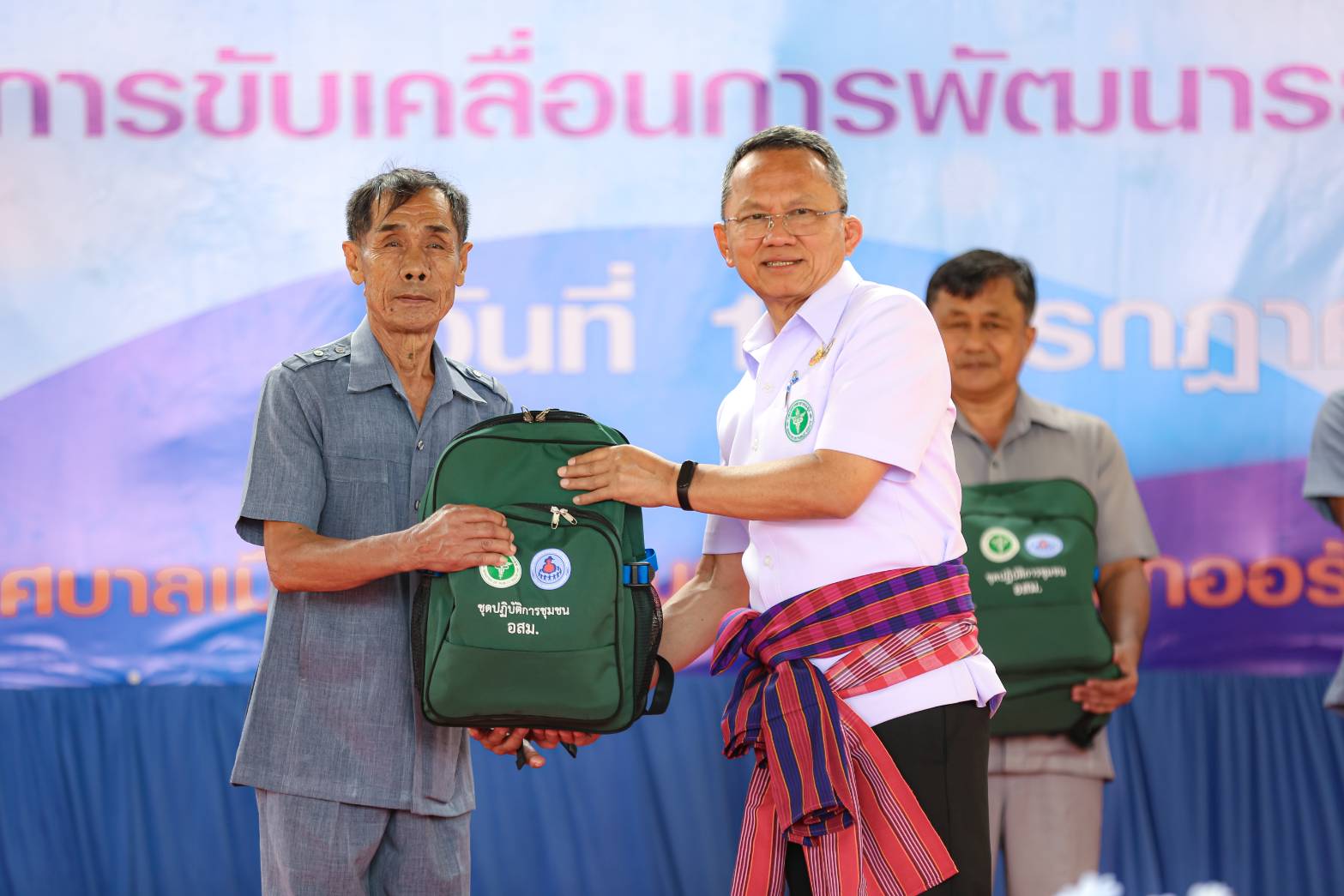 “สมศักดิ์” ควง “สรวงศ์” ตรวจเยี่ยม รพ.อรัญประเทศ จ.สระแก้ว เร่งเดินหน้าแก้บุคลากรทางการแพทย์ขาดแคลน