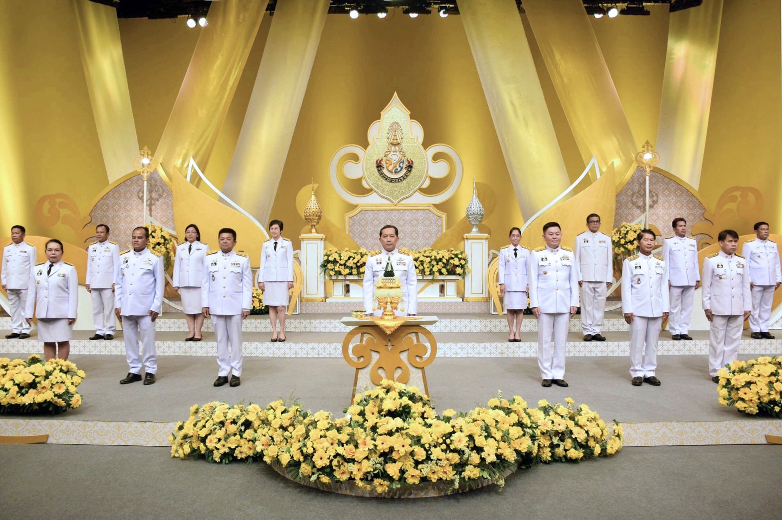 คณะผู้บริหารกรมประมง ร่วมบันทึกเทปถวายพระพรชัยมงคลเนื่องในวันเฉลิมพระชนมพรรษา พระบาทสมเด็จพระวชิรเกล้าเจ้าอยู่หัว