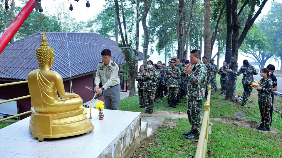 อุทยานแห่งชาติแม่ปืม ทำบุญฉลองครบรอบ 16 ปี ก่อตั้งอุทยานฯ เสริมขวัญกำลังใจเจ้าหน้าที่