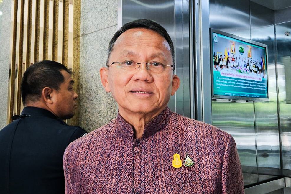 “สมศักดิ์” ลั่นปมข้าว 10 ปี จบได้แล้ว แนะต้องดูข้าวที่ตรวจแล้ว ขายได้ราคาหรือไม่ ชี้เป็นฝีมือของ รมว.พาณิชย์ ย้ำคนซื้อก็ต้องตรวจอยู่แล้ว 