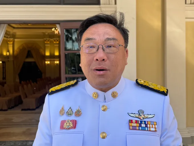 “จุลพันธ์” เผย มติเพื่อไทยเดินหน้ายื่นร่างแก้ไข รธน. ต่อ แต่ปรับเพื่อความสบายใจทุกฝ่าย รับไม่ใช่เรื่องง่าย 
