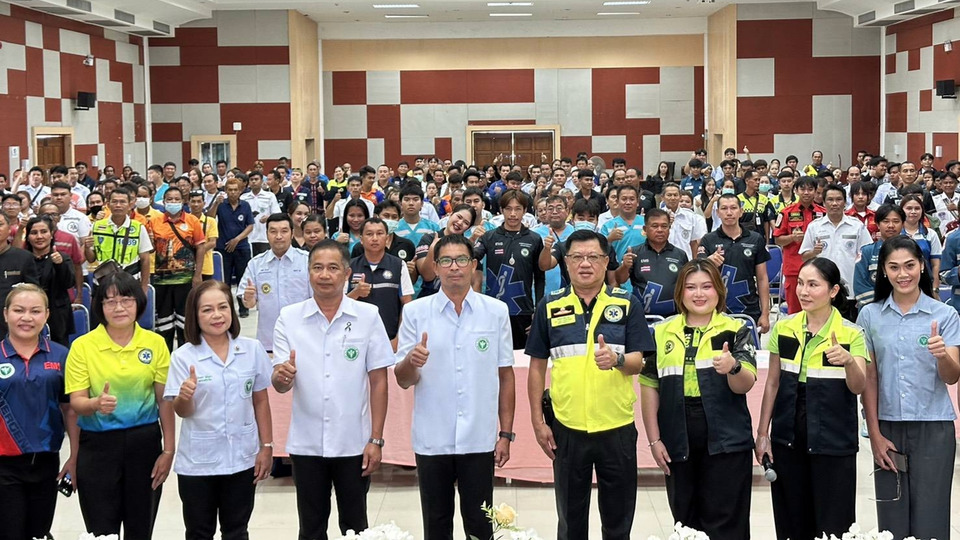 สสจ.กาฬสินธุ์ยกระดับการแพทย์ฉุกเฉิน ร่วมเครือข่ายกู้ชีพ-กู้ภัย มุ่งสู่ 'กาฬสินธุ์ปลอดภัย'