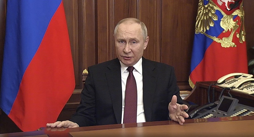 “ปูติน” งัด “กฎอัยการศึก” คุมเข้ม 4 แคว้นที่ฮุบจากยูเครน-ส่งกองทัพปกครองแทนรบ.พลเรือน