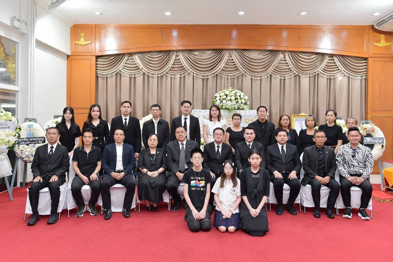 "นักการเมือง-บุคคลสำคัญ"ร่วมไว้อาลัย “คุณพ่อมงคลกิตติ์” วันที่สอง