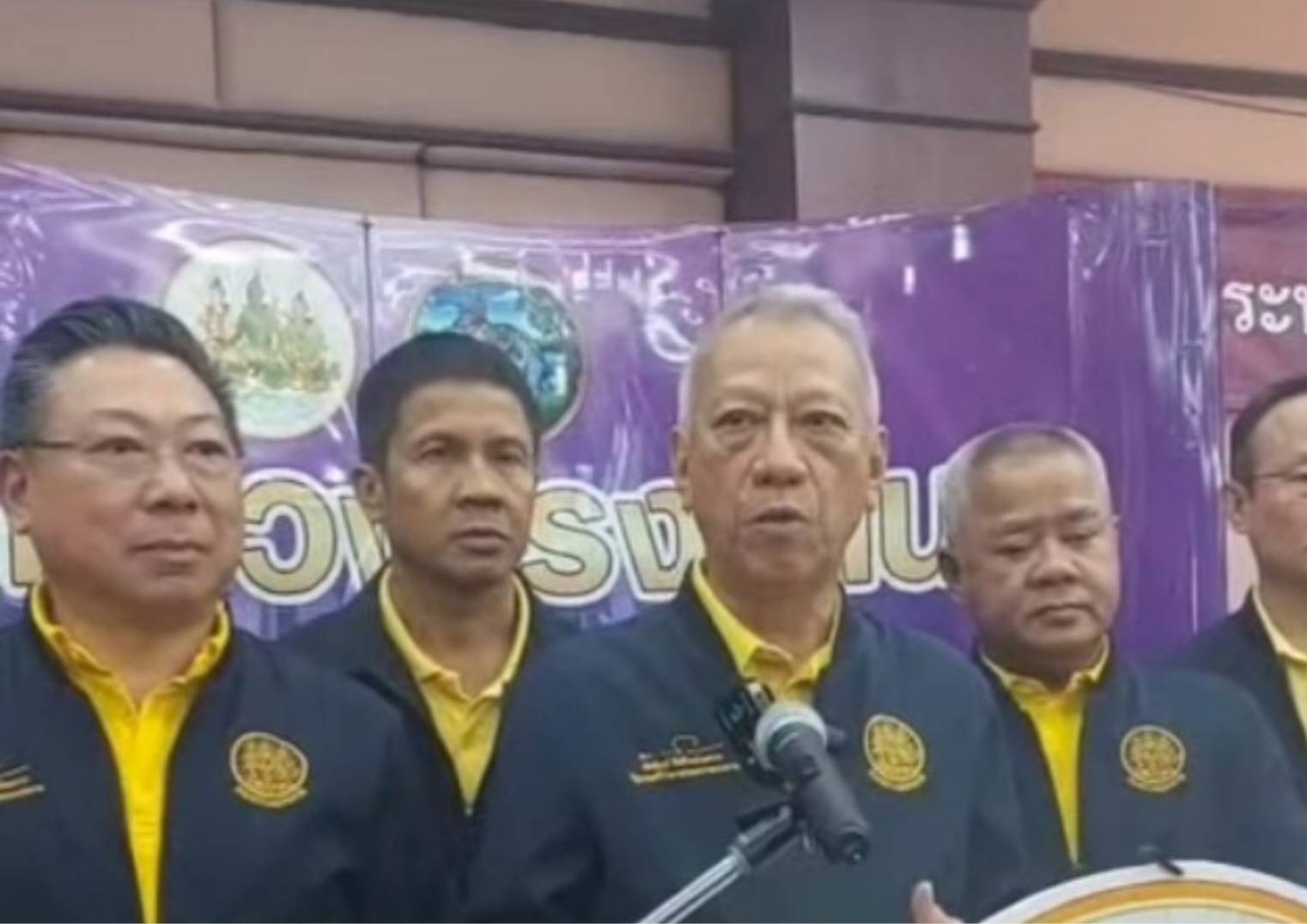 รรท.ผวจ.ตาก ต้อนรับ รมว.แรงงาน ในกิจกรรมตรวจติดตามการดำเนินโครงการกระทรวงแรงงานพบประชาชน 