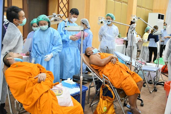 พบพระไทย 28%ป่วย 5 โรคฮิต/แนะฆราวาสใส่ใจตักบาตรสุขภาพ