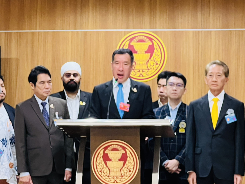 "บิ๊กต๊ะ" ถามตอนที่ทหารไทย -คนไทยถูกทหารกัมพูชา ยิงระเบิด เสียชีวิต  "นักสิทธิมนุษยชน" อยู่ไหน  ซัดแค่เสียงหมาหอน ทำจะเป็นจะตายแทนกัมพูชา