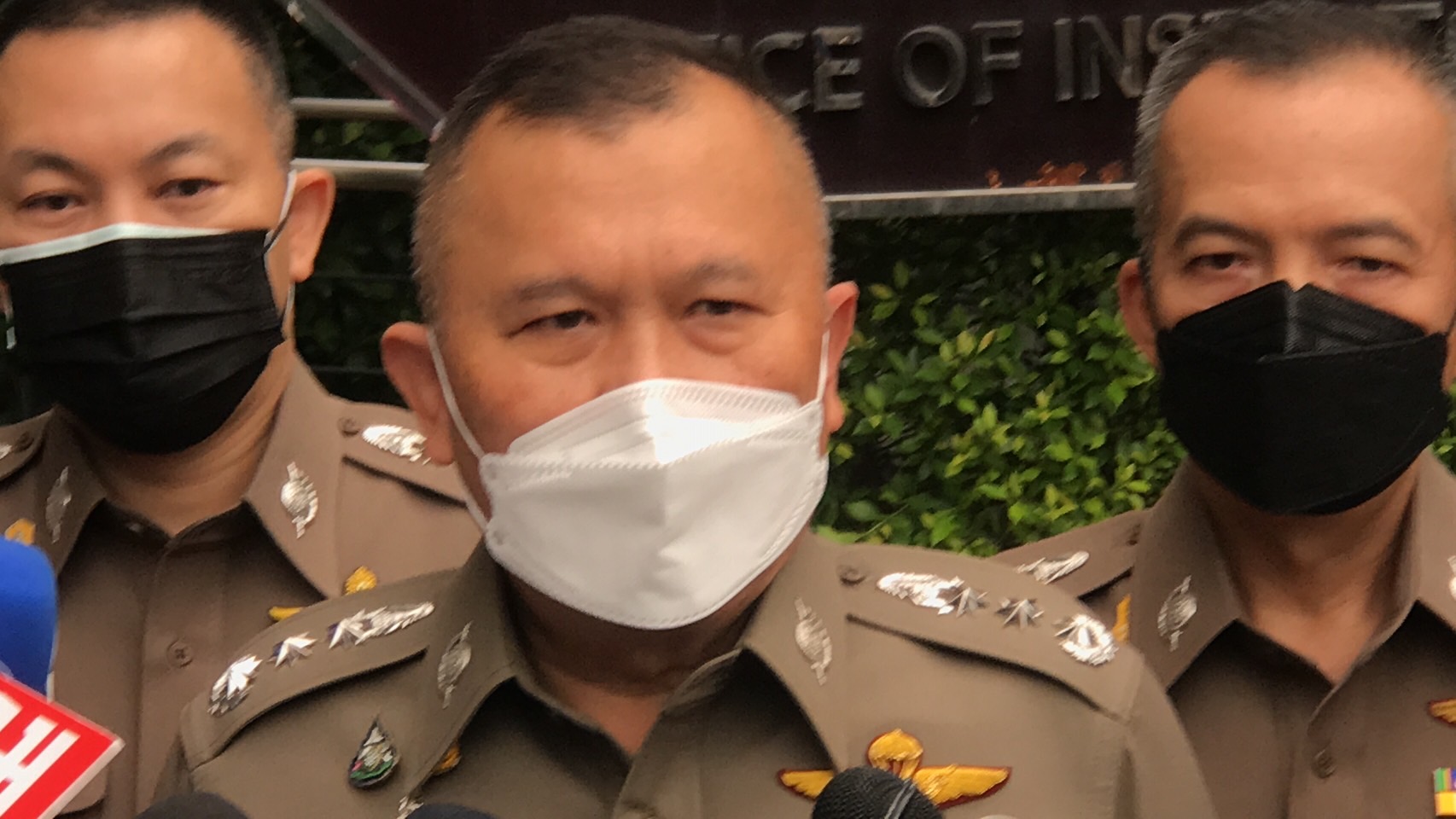รองจเร​ตำรวจ ปฏิเสธ​ให้ข้อมูล​กรณีใช้เครื่องบินตำรวจขนสุราเถื่อน​ อ้างไม่มีหน้าที่รับผิดชอบ