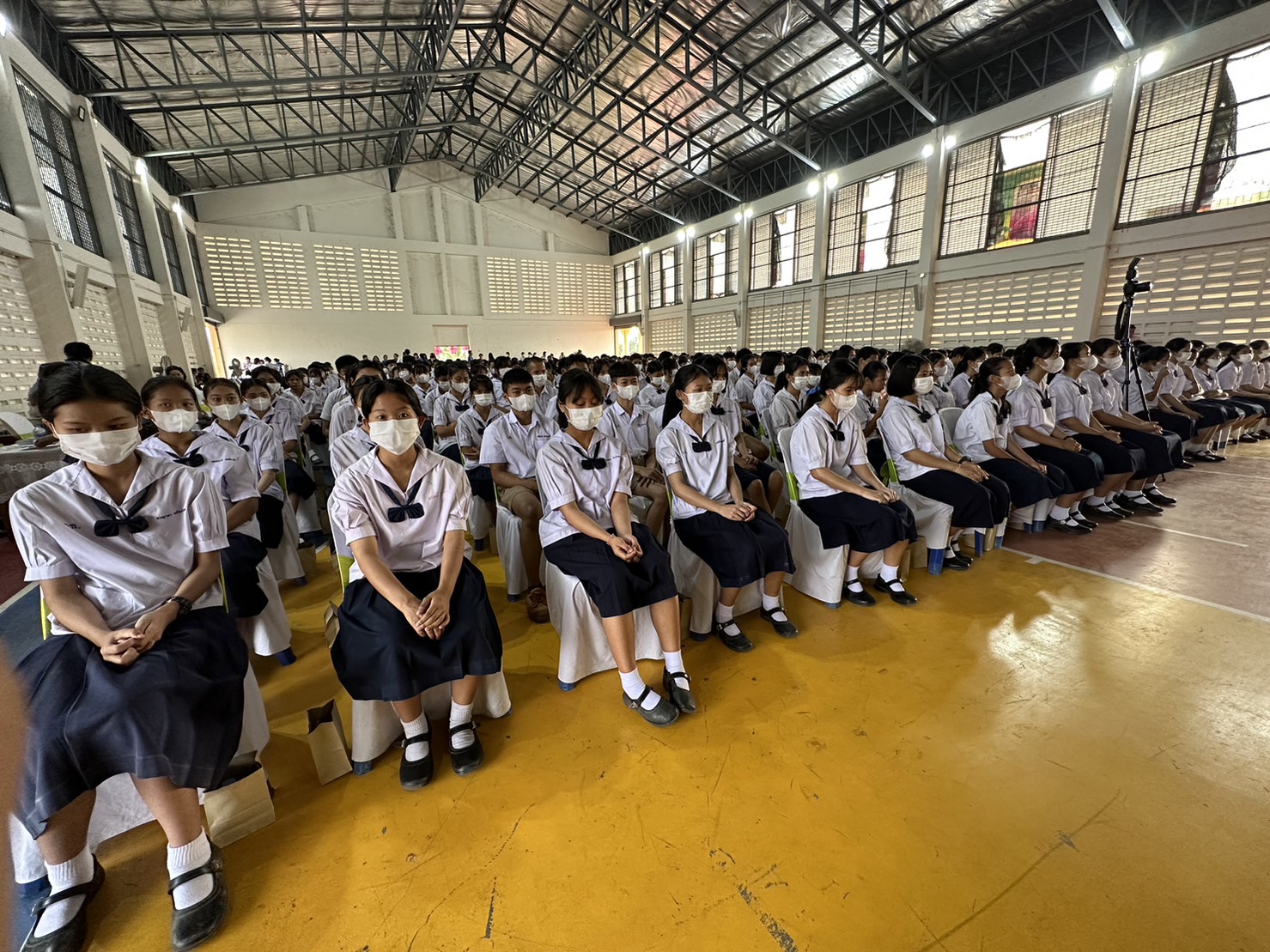 วันแห่งความรักโรงเรียนวาปีปทุมจัดกิจกรรม มอบทุนให้นักเรียน 8 แสนกว่าบาท