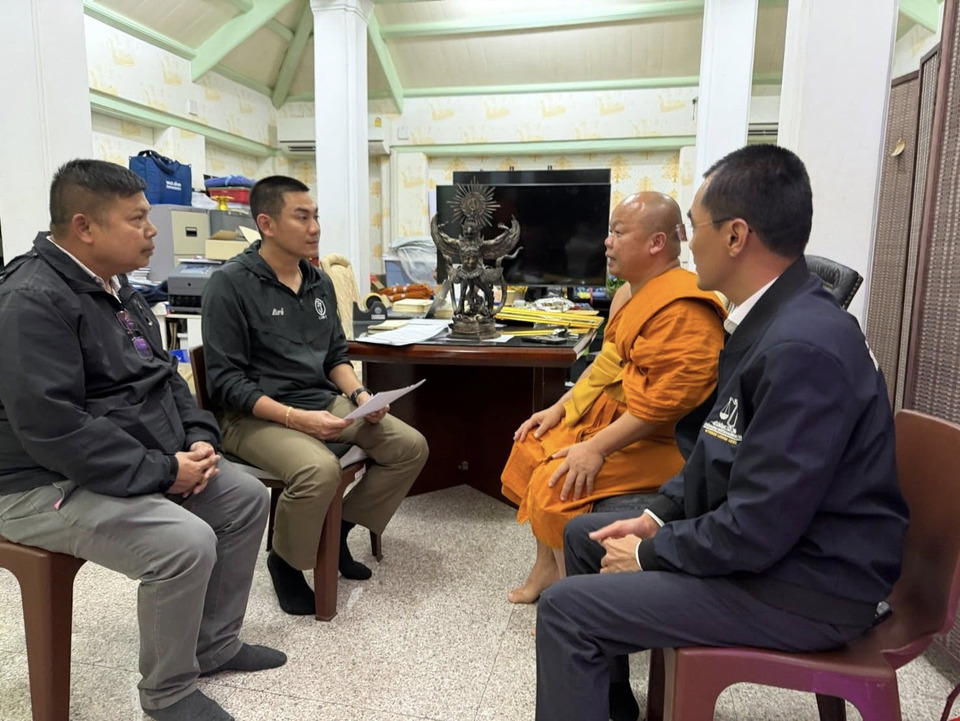 เร่งจัดระเบียบ! วัดอรุณฯ ออกแถลงการณ์ปมดราม่าช่างภาพ 