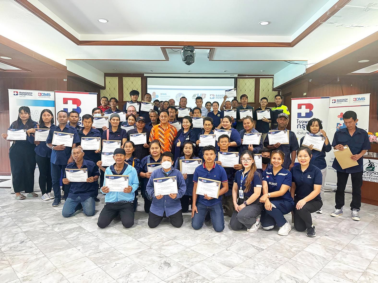  ขนส่งประจวบฯ อบรมผู้ประกอบการรถรับจ้างหัวหิน ในการช่วยชีวิตเบื้องต้น