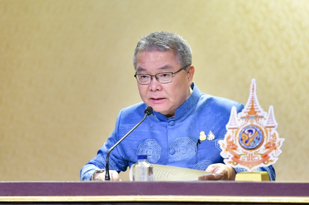 นายกฯนัดประชุม ครม.เศรษฐกิจทุกวันจันทร์ เร่งแก้ปัญหานโยบาย ศก.เร่งด่วนหลังจีดีพี Q1 โตแค่ 1.5% 