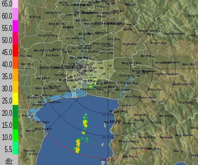 เช้านี้กลุ่มฝนจากอ่าวไทยเคลื่อนเข้ากทม.                          ตกเล็กน้อย สวนหลวง พระโขนง บางนา ประเวศ 