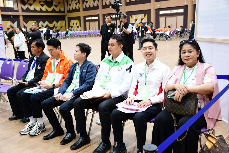 สมัครเลือกตั้ง สส.เชียงรายคึกคัก พรรคการเมืองใหญ่แห่ส่งคนลงสมัครล้น