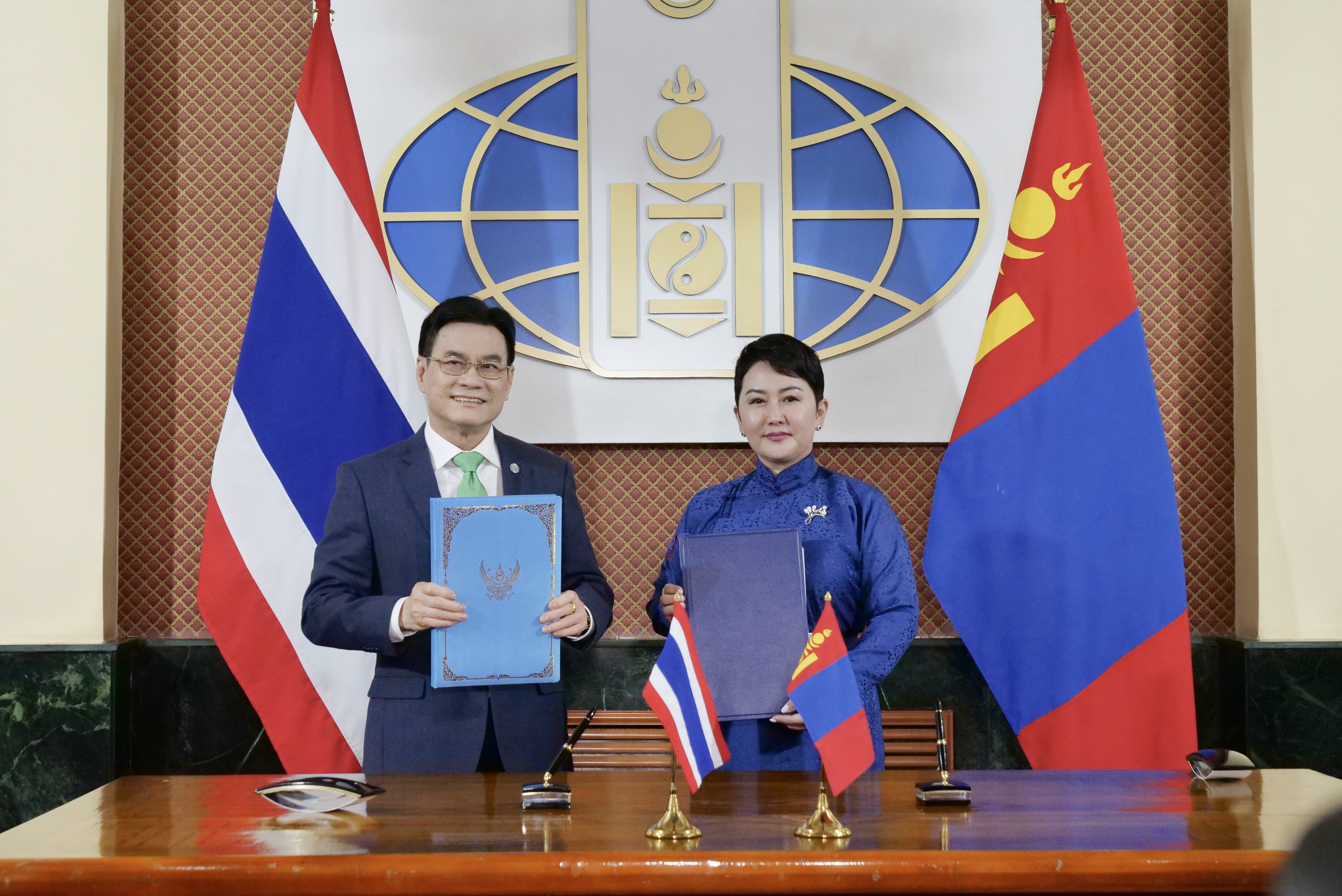 “จุรินทร์” นำทัพเจาะตลาดใหม่ เปิดเจรจาร่วมการค้า ไทย-มองโกเลีย ตั้งเป้าปี 70 มูลค่าการค้าโต 3.6 พันล้านต่อปี 