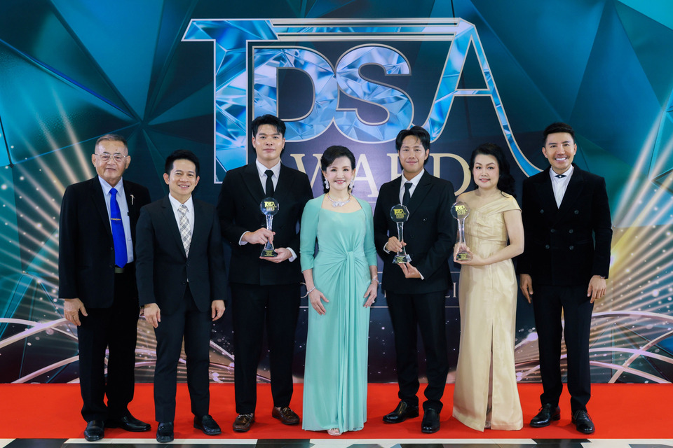 รับรางวัล WFDSA Global Code of Ethics : Gold Award 